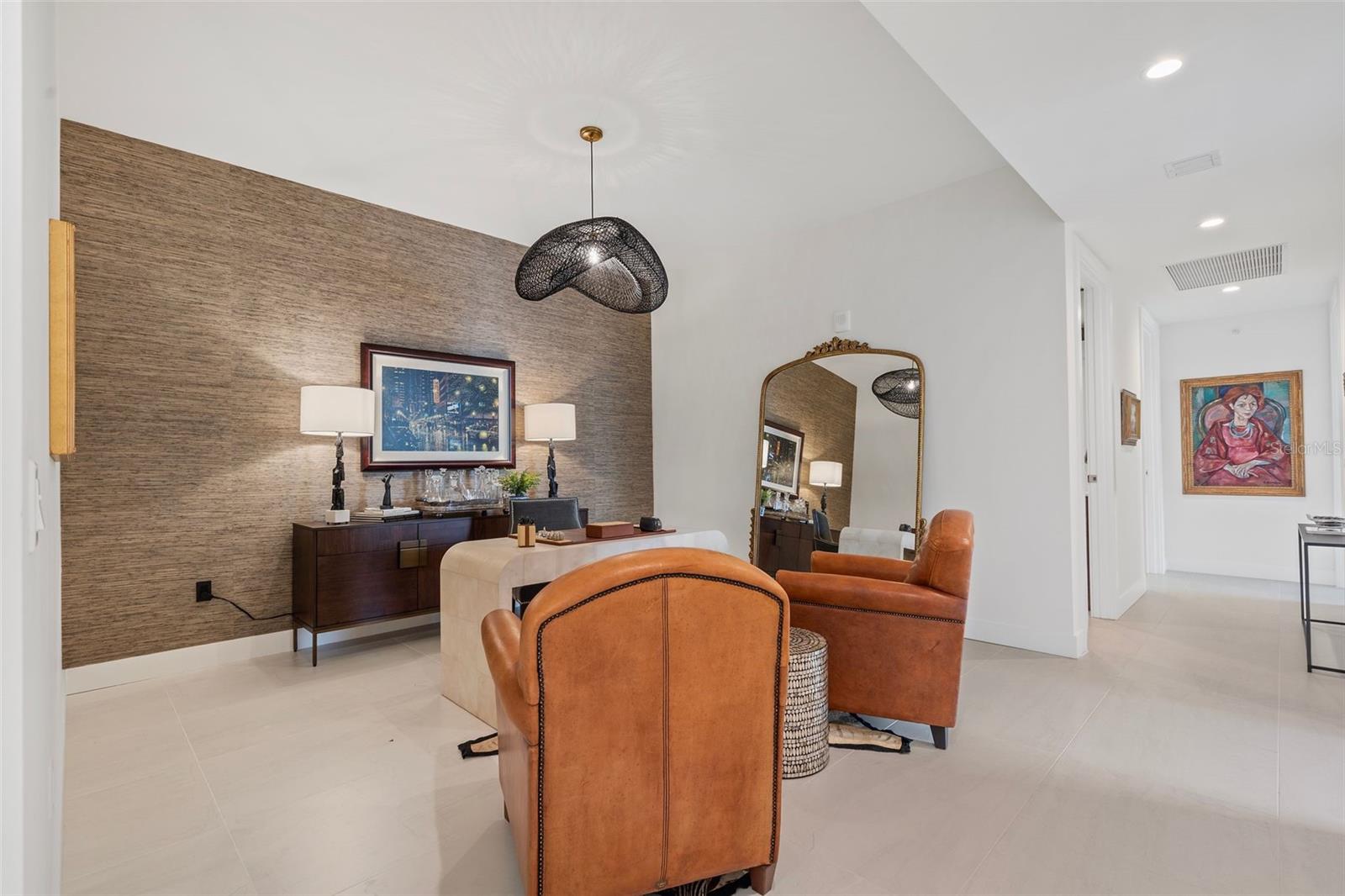 Image 25 of 71 For 301 1st Street S 2603