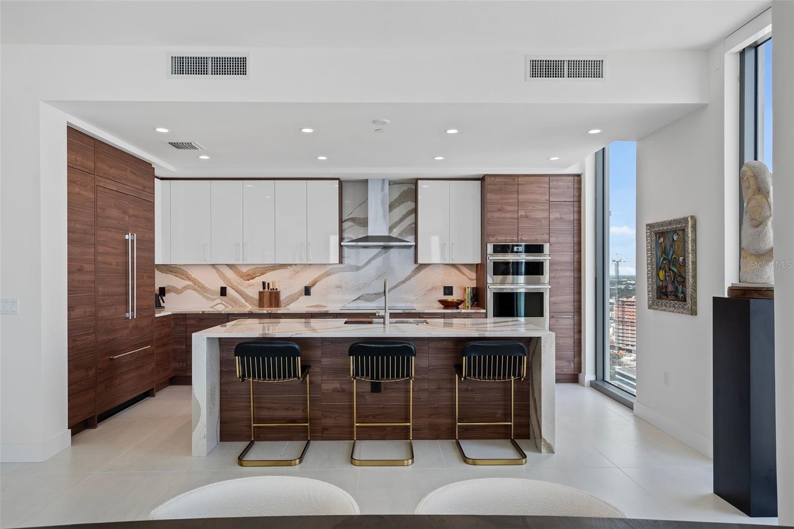 Image 5 of 71 For 301 1st Street S 2603