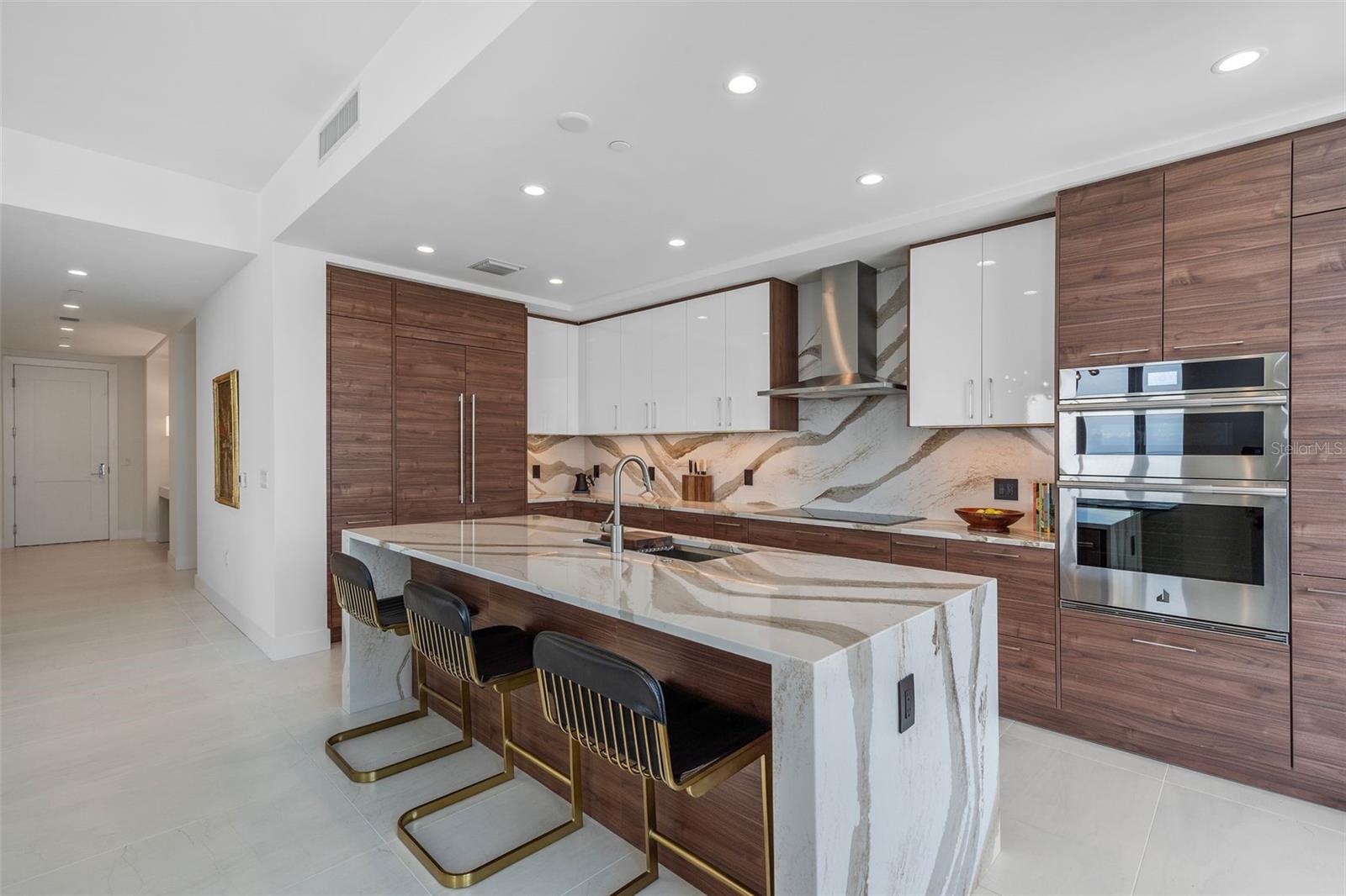 Image 8 of 71 For 301 1st Street S 2603