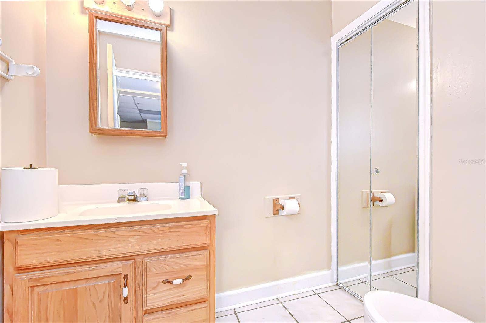 Image 13 of 36 For 2901 58th Avenue N