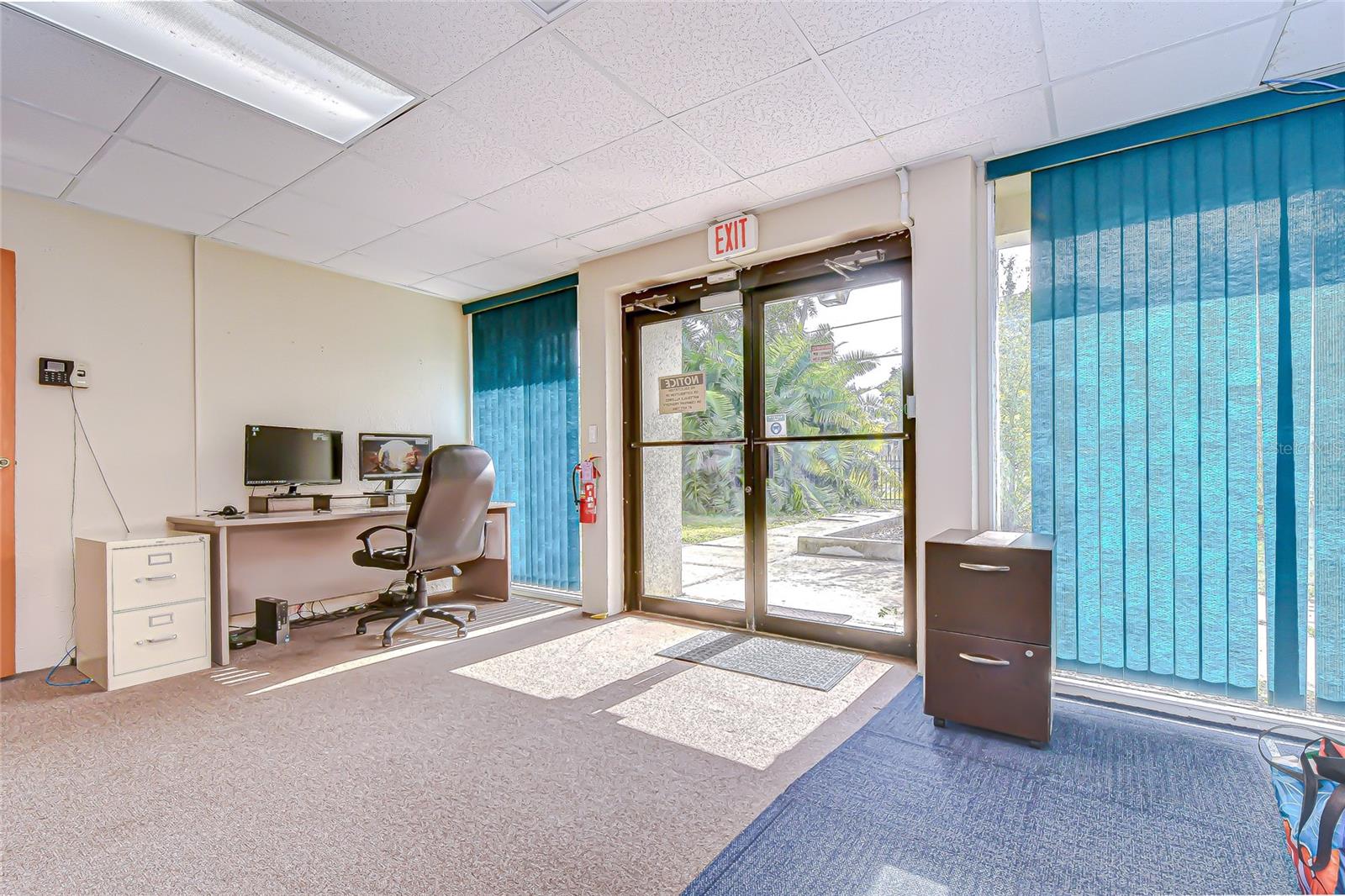 Image 2 of 36 For 2901 58th Avenue N