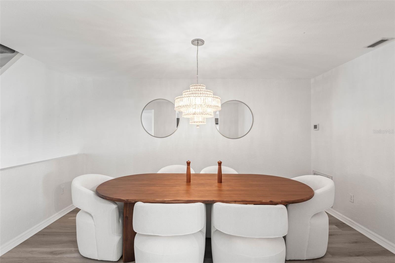 Image 9 of 36 For 1109 Pinellas Bayway S 102