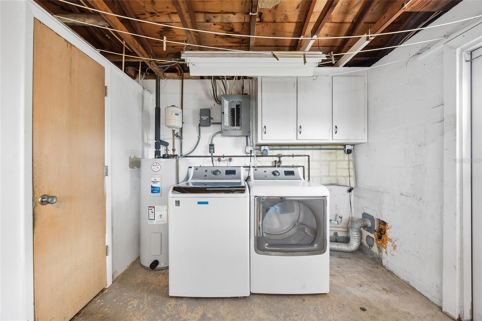 Image 19 of 37 For 3342 Peterborough Street