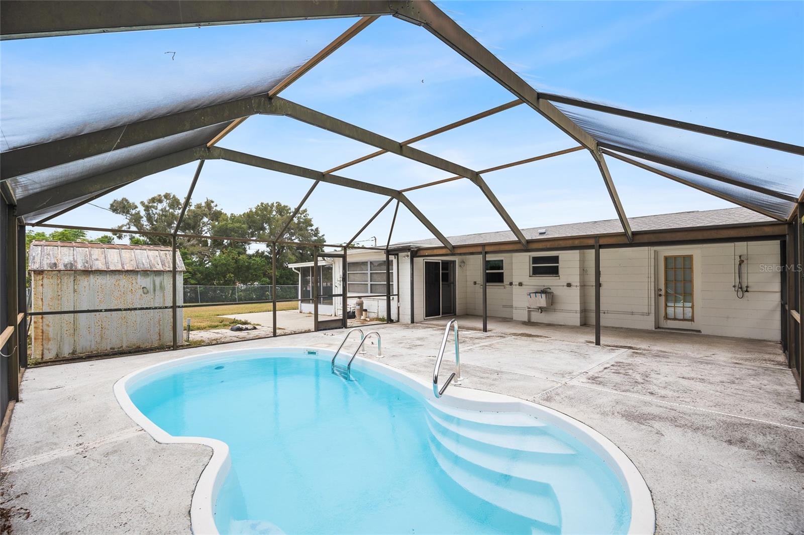 Image 22 of 37 For 3342 Peterborough Street