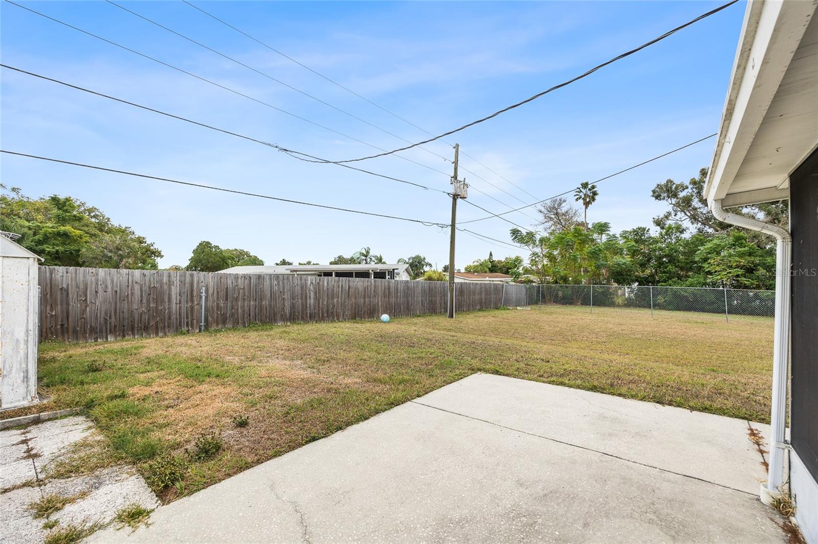 Image 28 of 37 For 3342 Peterborough Street