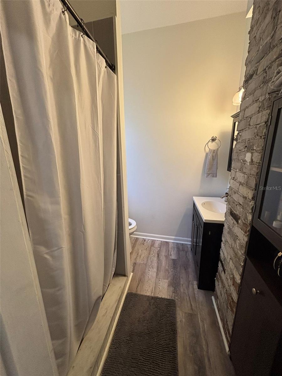 Image 10 of 15 For 107 Wilder Avenue