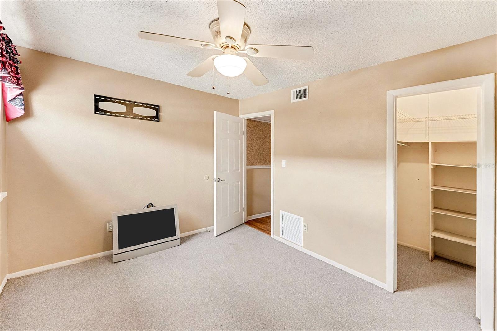 Image 10 of 28 For 7504 Dolonita Drive