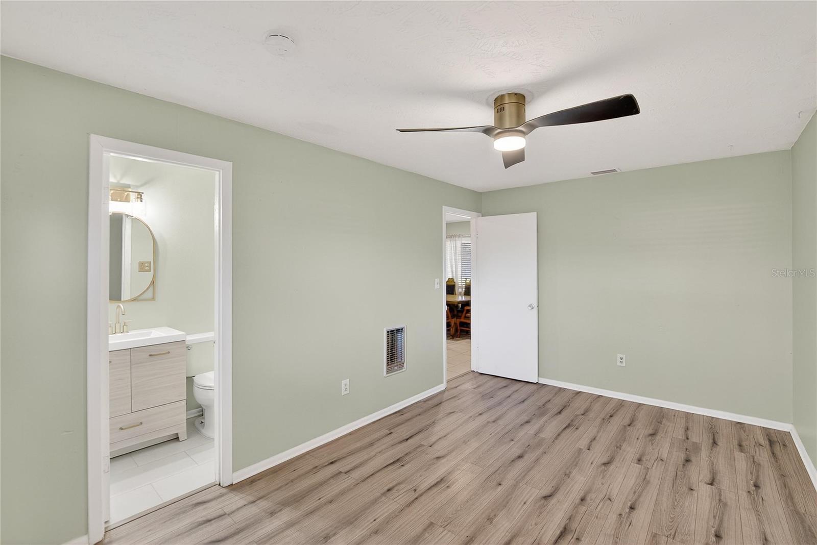 Image 12 of 23 For 3519 Colleen Drive