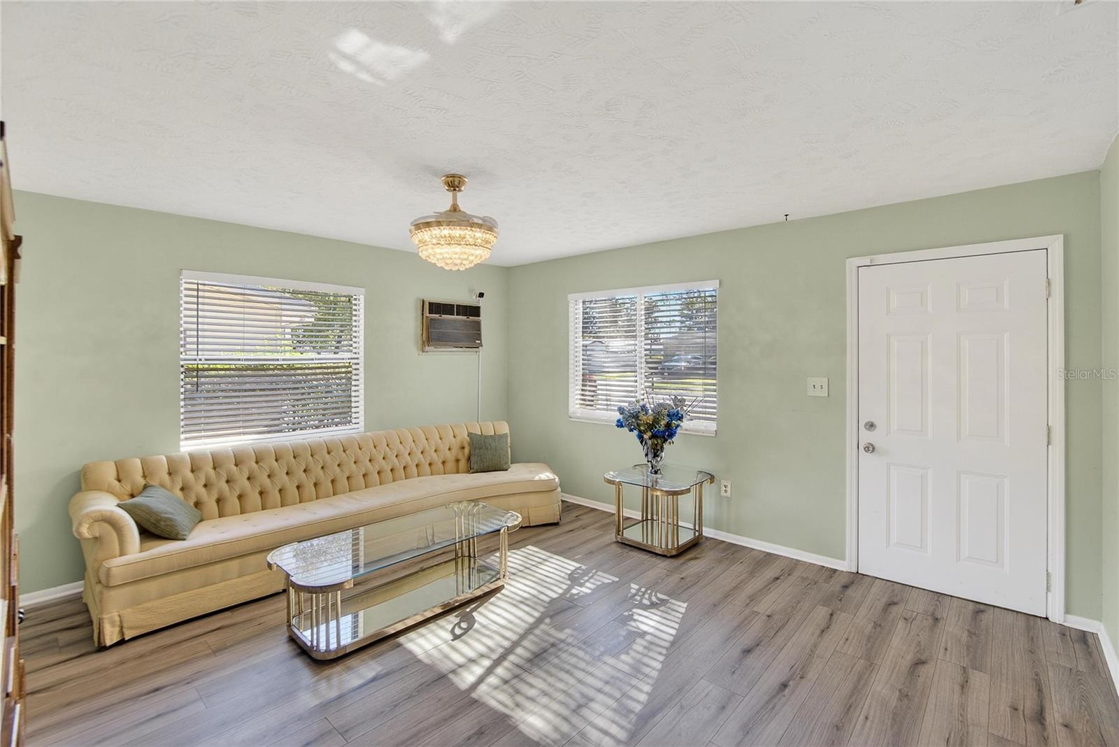 Image 5 of 23 For 3519 Colleen Drive