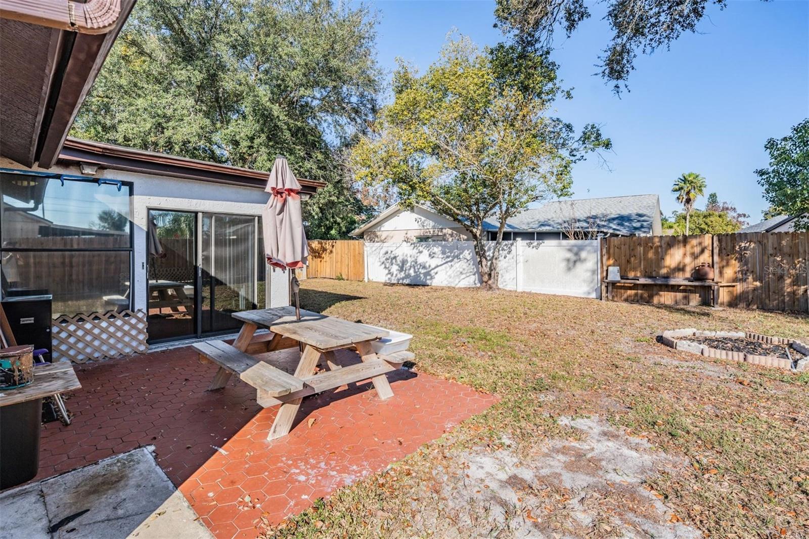 Image 23 of 33 For 7954 Knox Loop