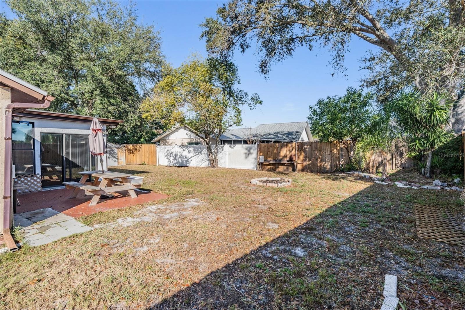 Image 24 of 33 For 7954 Knox Loop