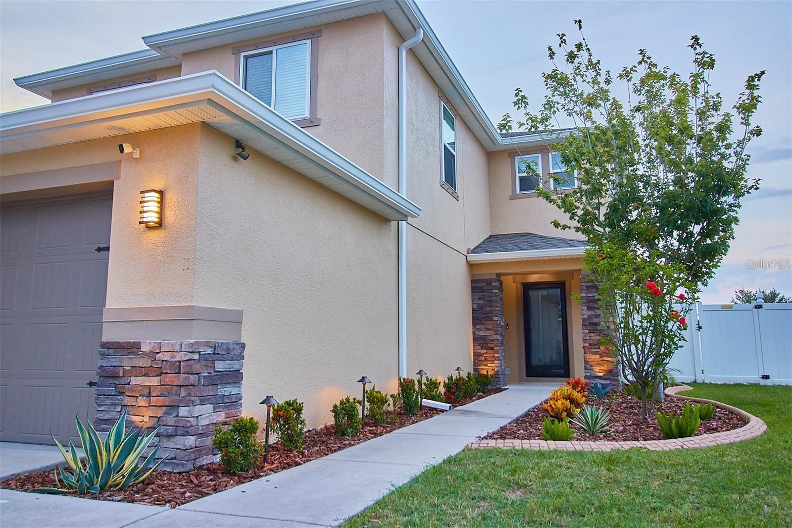 Image 2 of 93 For 10403 Laguna Plains Drive