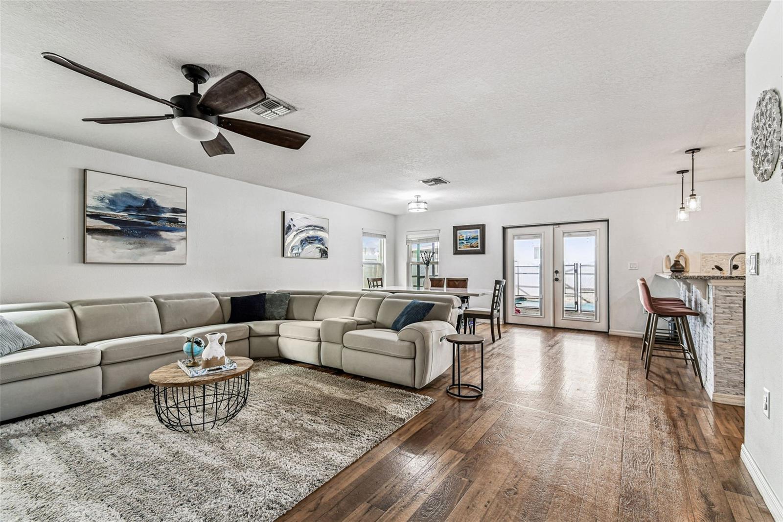 Image 24 of 93 For 10403 Laguna Plains Drive