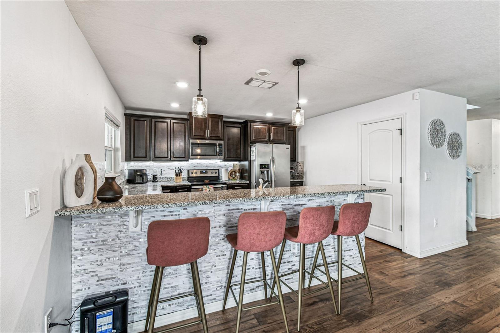 Image 32 of 93 For 10403 Laguna Plains Drive