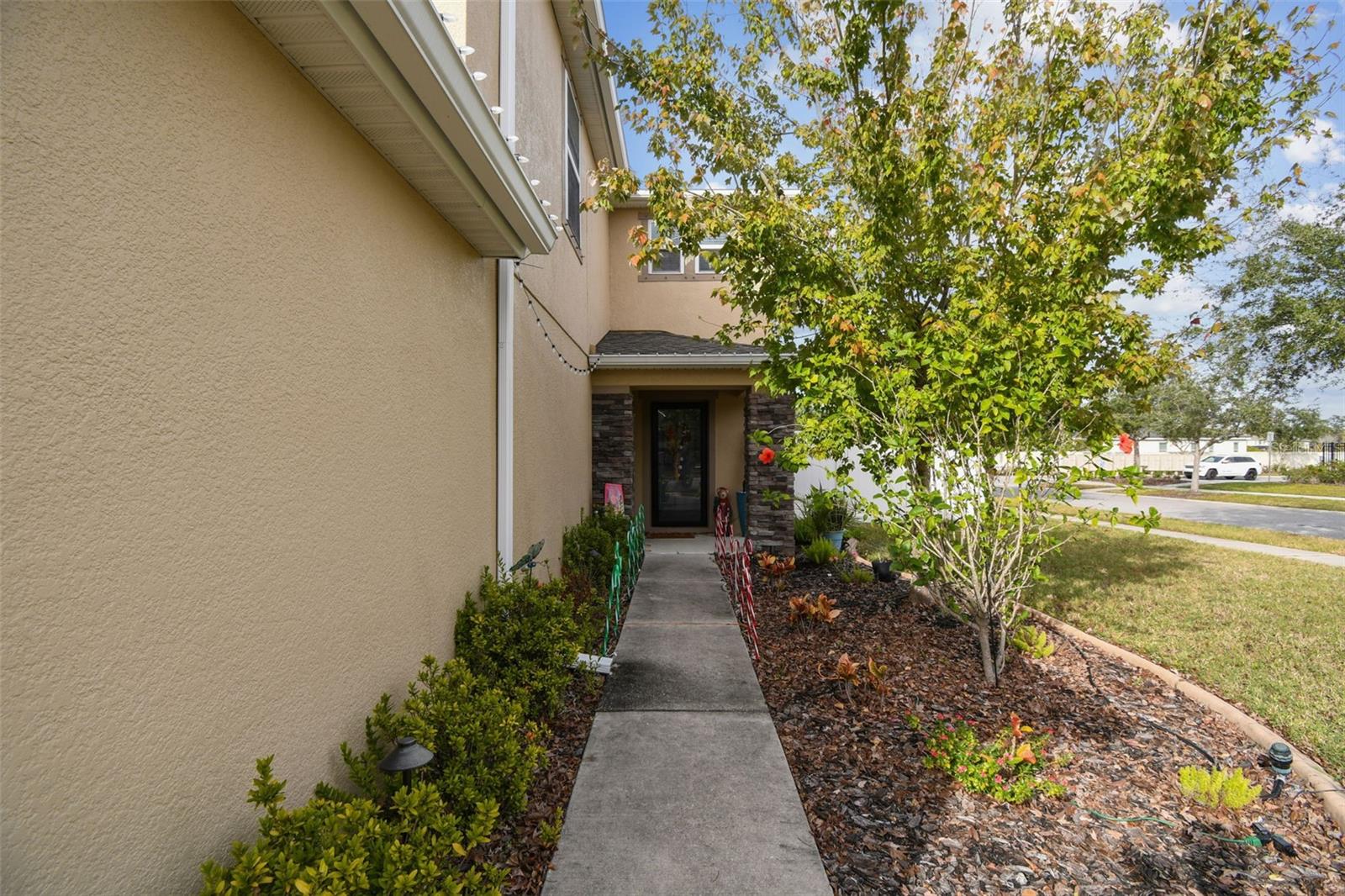 Image 5 of 93 For 10403 Laguna Plains Drive