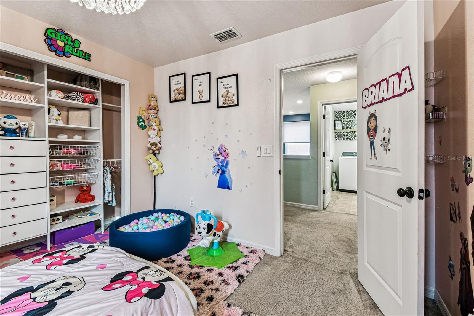 Image 52 of 93 For 10403 Laguna Plains Drive