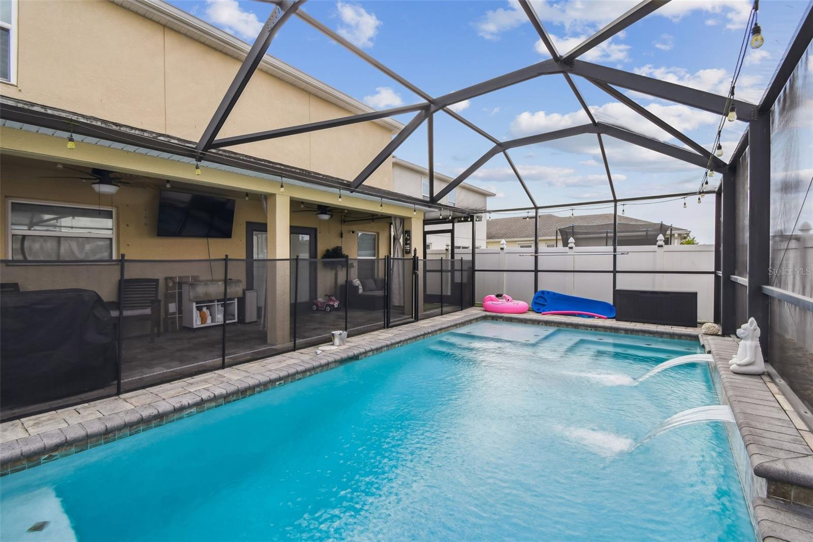 Image 7 of 93 For 10403 Laguna Plains Drive