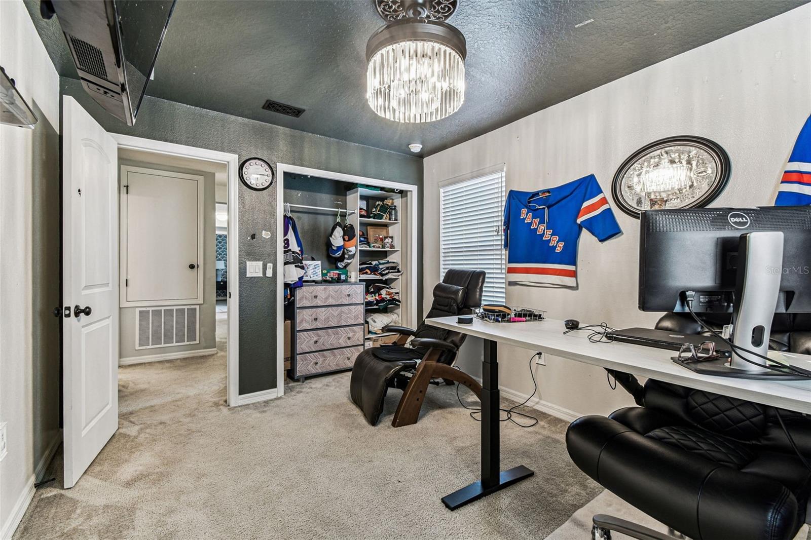 Image 71 of 93 For 10403 Laguna Plains Drive