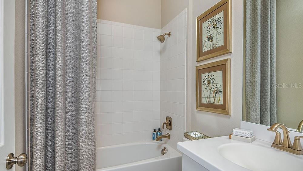 Image 8 of 19 For 14255 Sawmill Street