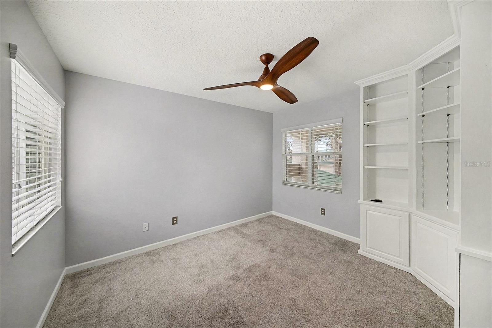 Listing photo id 26 for 15811 Sanctuary Drive