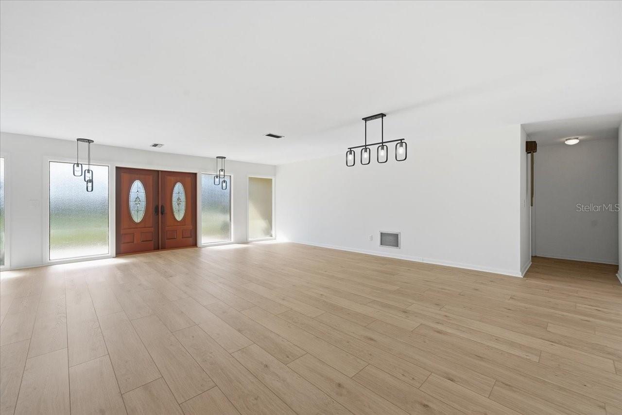 Listing photo id 9 for 2 Dorado Place