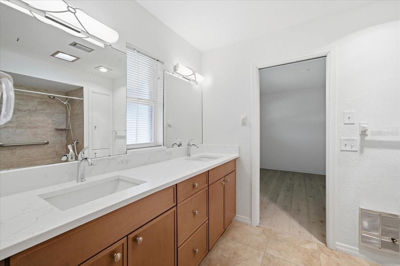 Listing photo id 38 for 2 Dorado Place