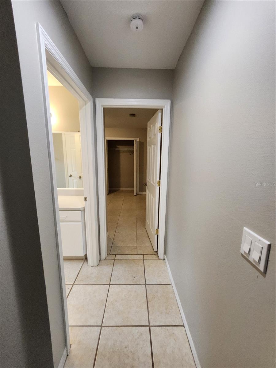 Image 22 of 28 For 22707 Roderick Drive