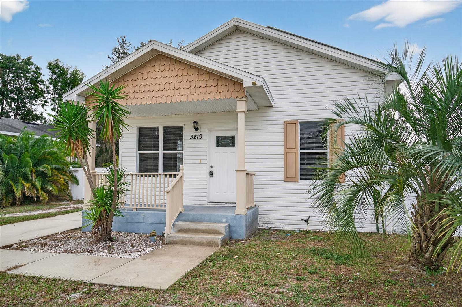 Image 4 of 30 For 3219 Spooner Drive