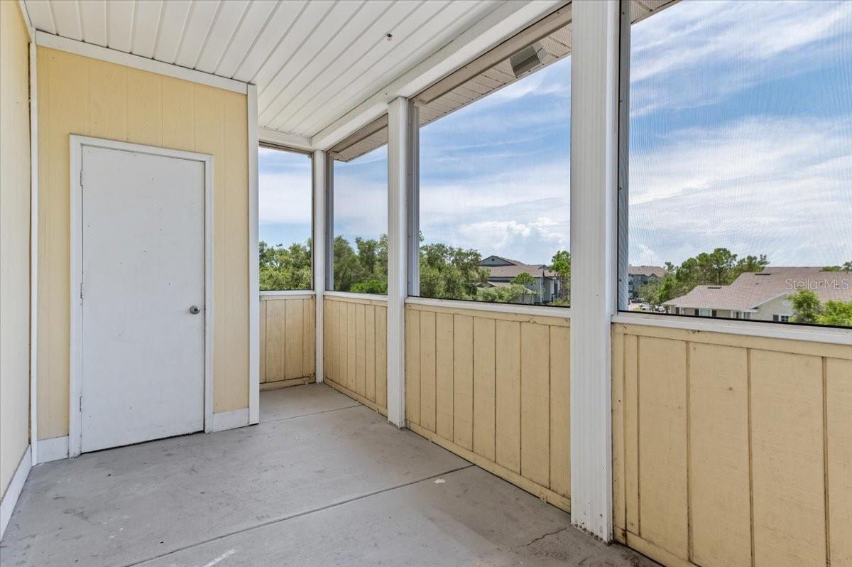 Image 21 of 42 For 4802 51st Street W 1311