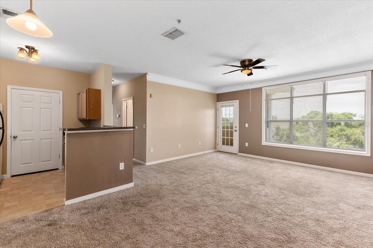 Image 9 of 42 For 4802 51st Street W 1311