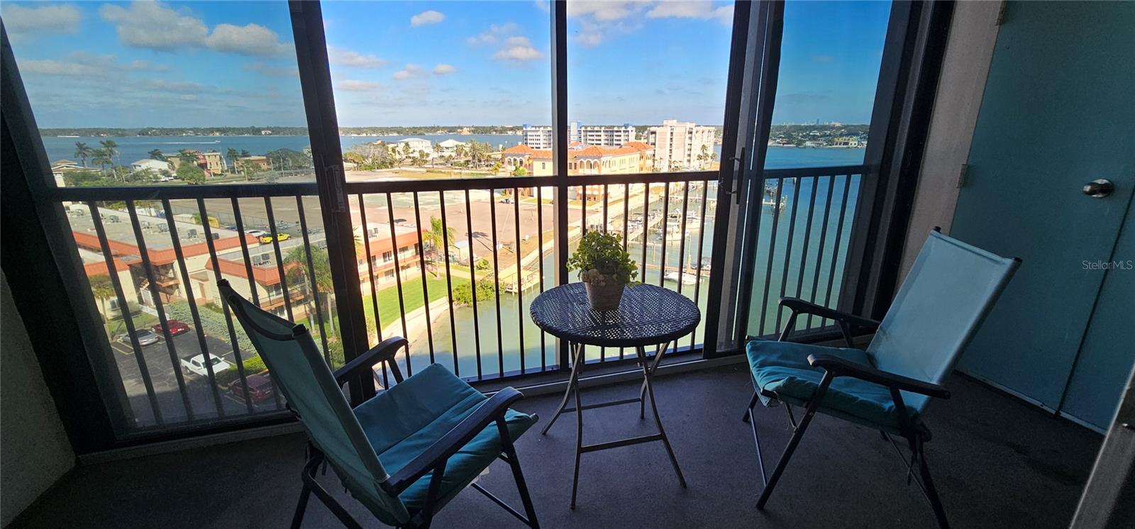 Image 16 of 32 For 10355 Paradise Boulevard 710