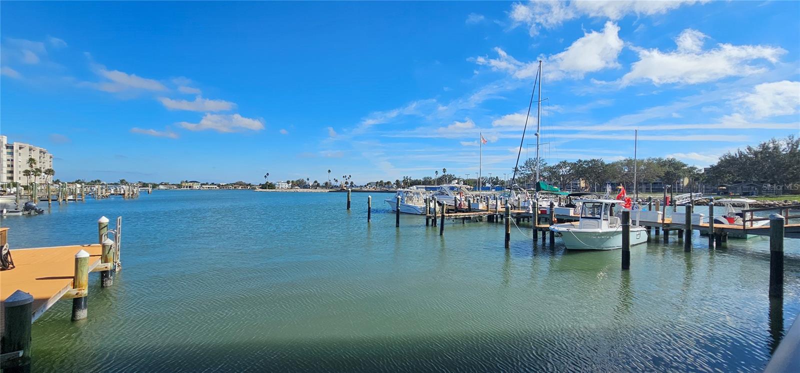 Image 25 of 32 For 10355 Paradise Boulevard 710