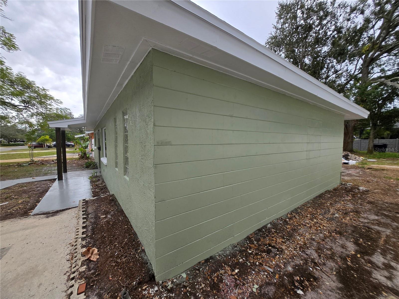 Image 24 of 26 For 782 75th Avenue N