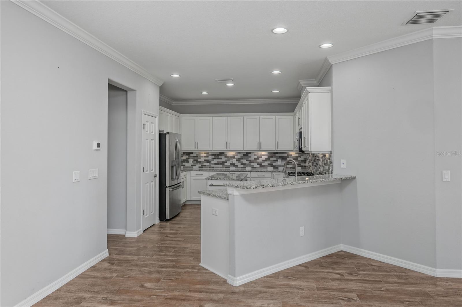 Image 12 of 29 For 1466 Twin Villas Way