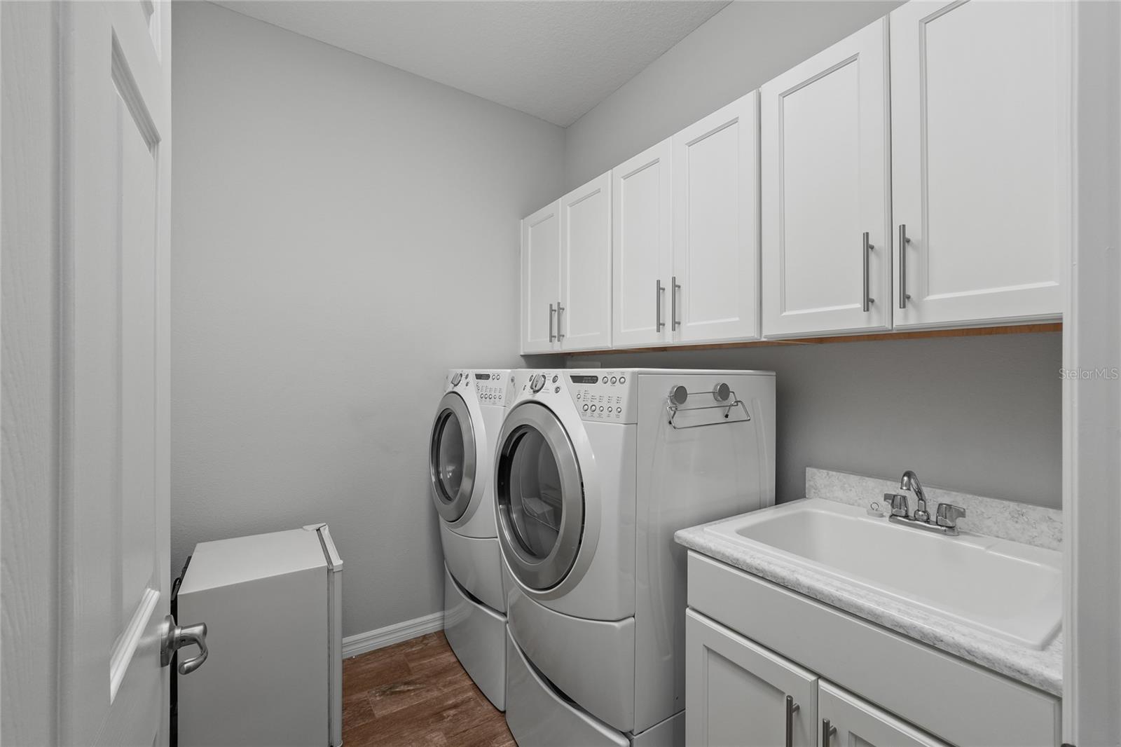 Image 20 of 29 For 1466 Twin Villas Way