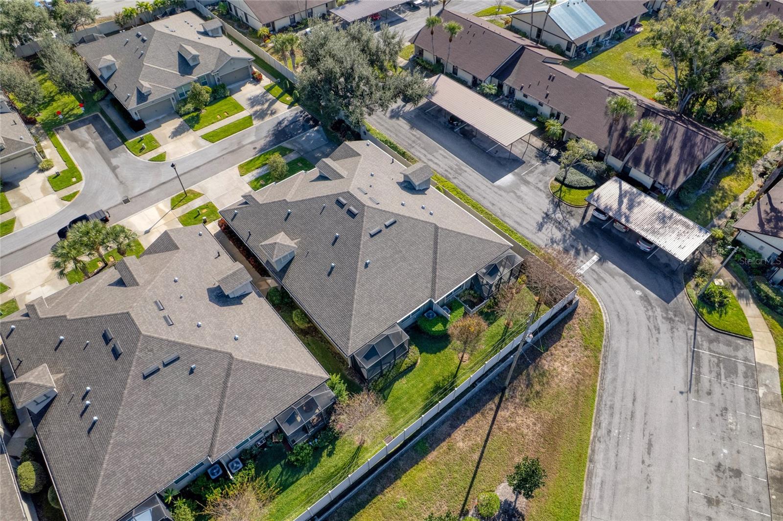 Image 24 of 29 For 1466 Twin Villas Way