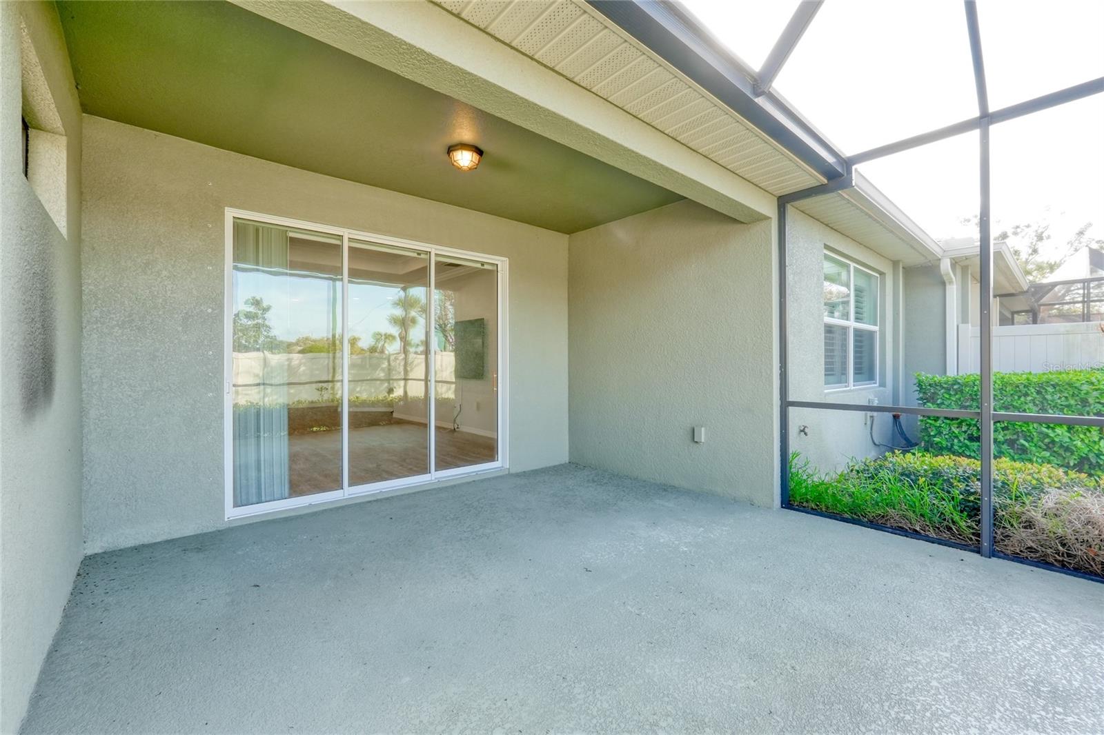 Image 7 of 29 For 1466 Twin Villas Way