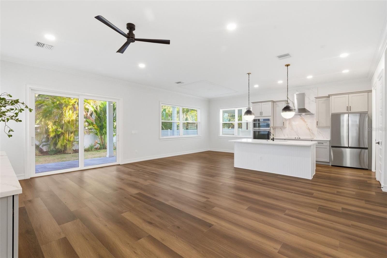 Image 11 of 55 For 3829 71st Street N