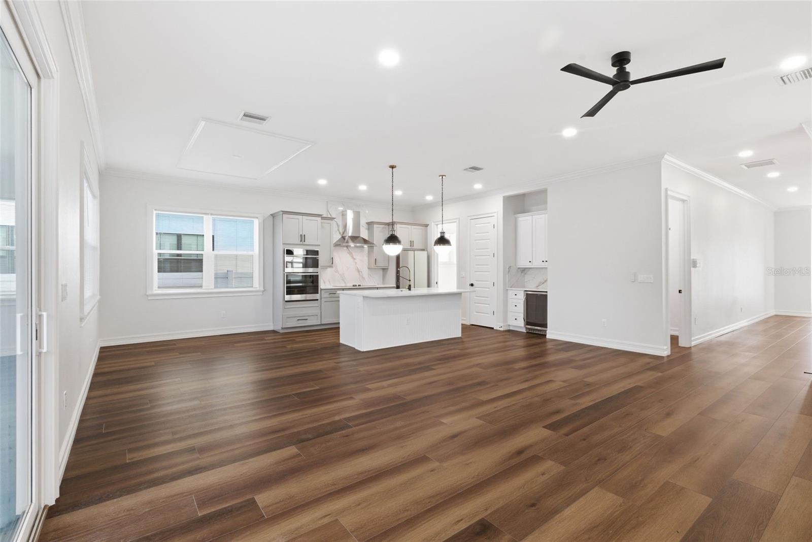 Image 14 of 55 For 3829 71st Street N