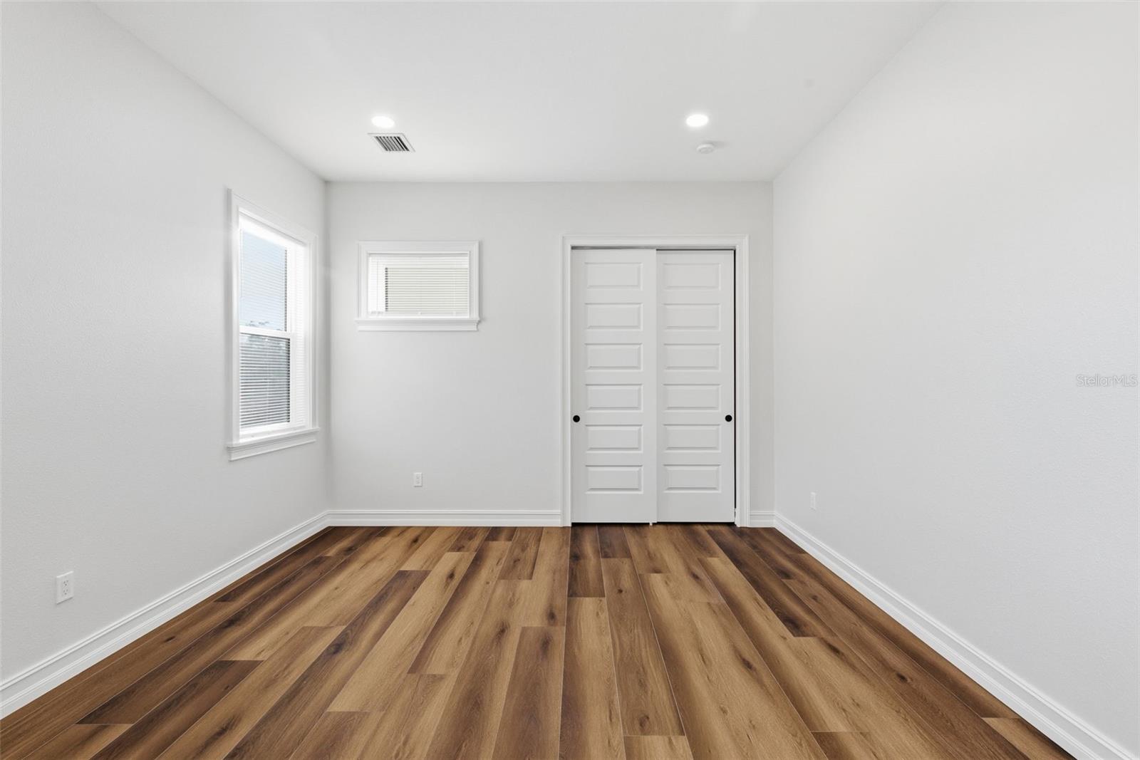 Image 36 of 55 For 3829 71st Street N