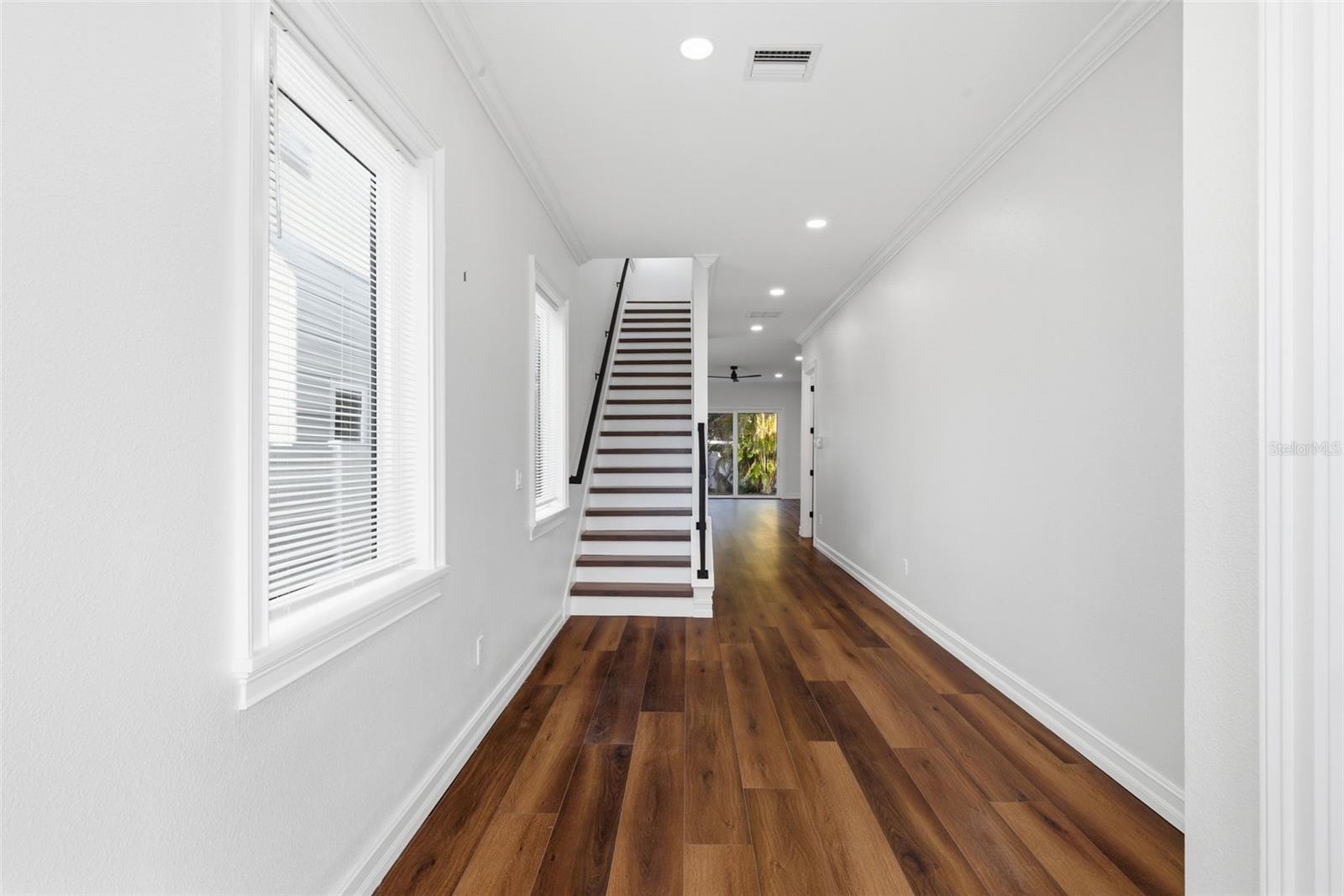 Image 5 of 55 For 3829 71st Street N