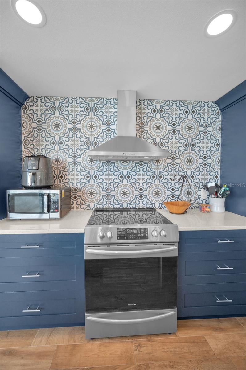 Image 26 of 49 For 1520 Gulf Boulevard 1201