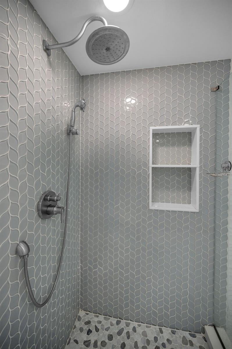 Image 33 of 49 For 1520 Gulf Boulevard 1201