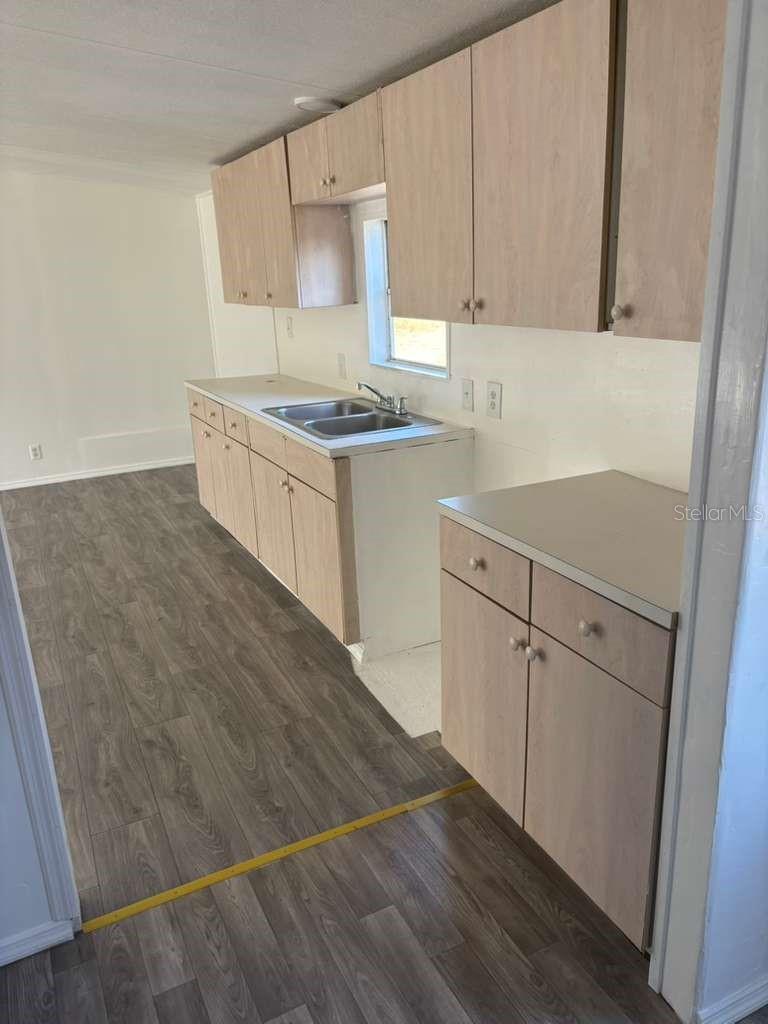 Image 6 of 20 For 343 884th Avenue