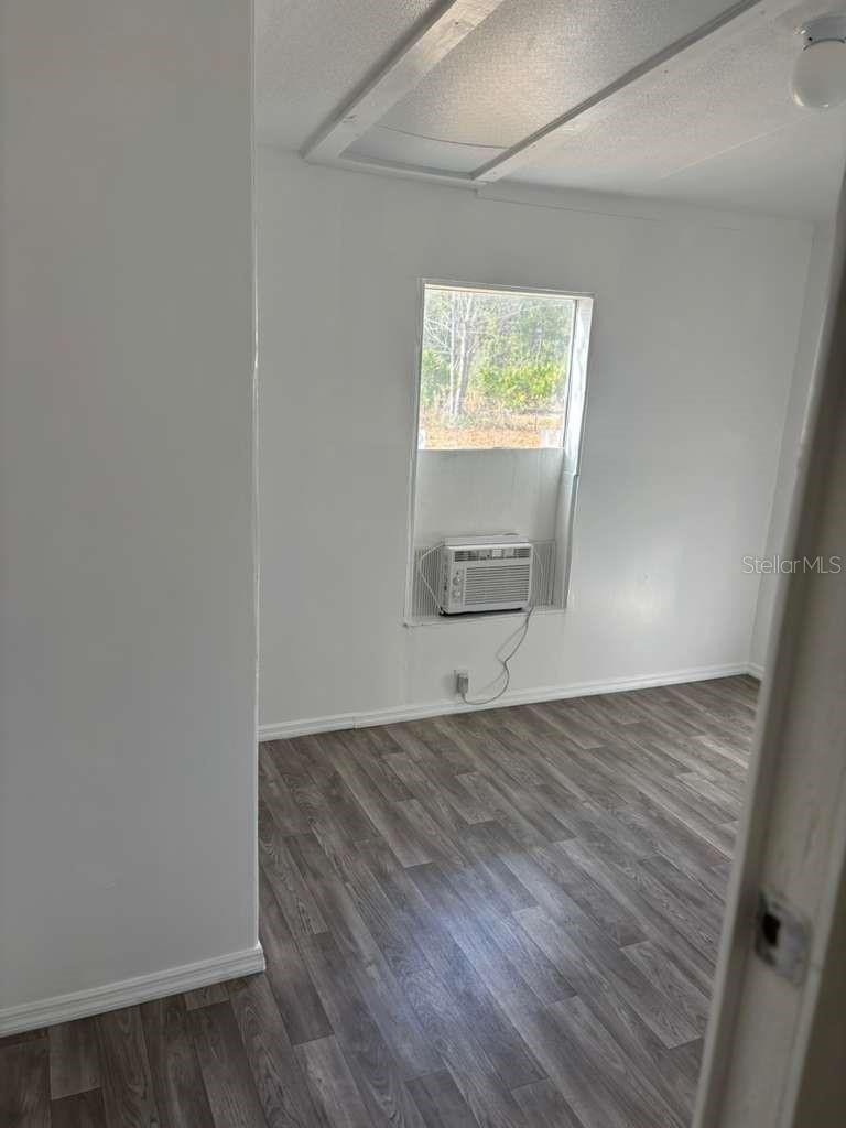 Image 7 of 20 For 343 884th Avenue