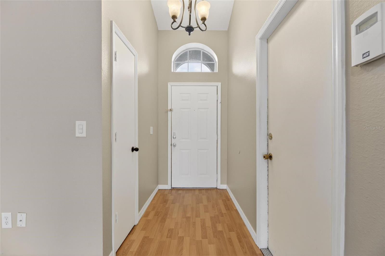 Image 4 of 57 For 140 Lookout Drive