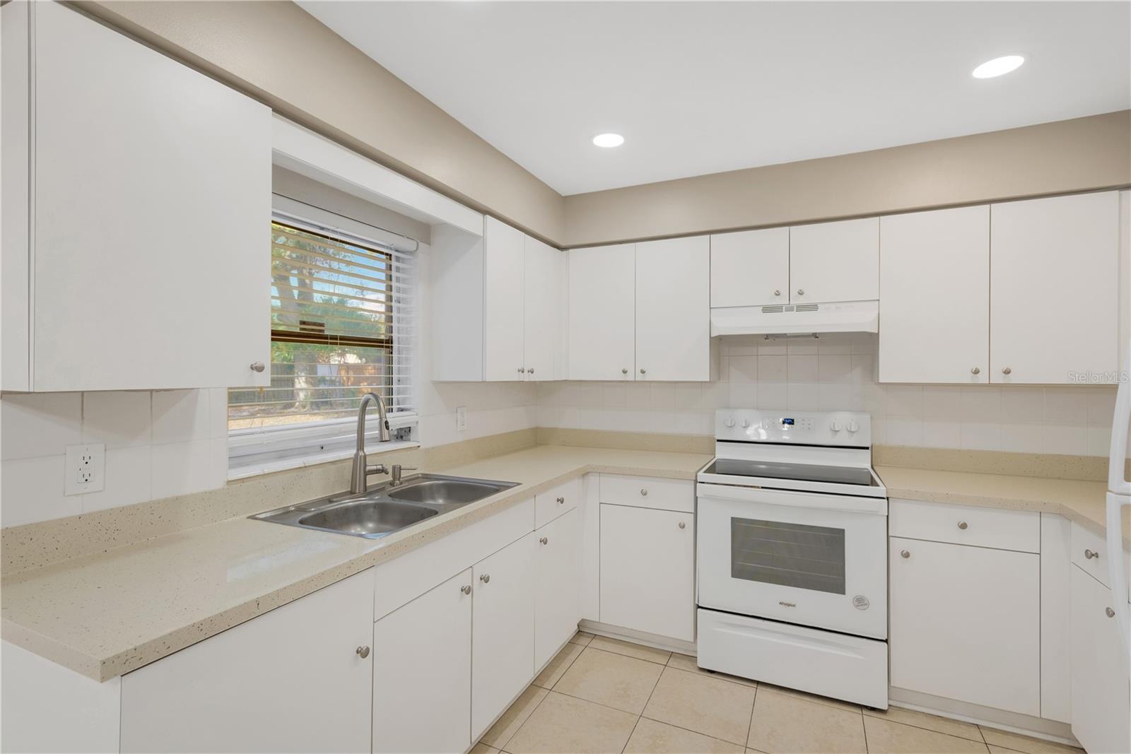 Image 21 of 30 For 6313 Clark Avenue