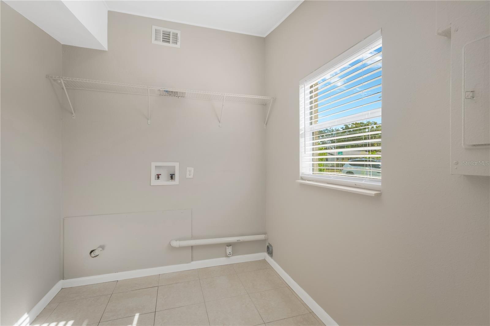 Image 26 of 30 For 6313 Clark Avenue