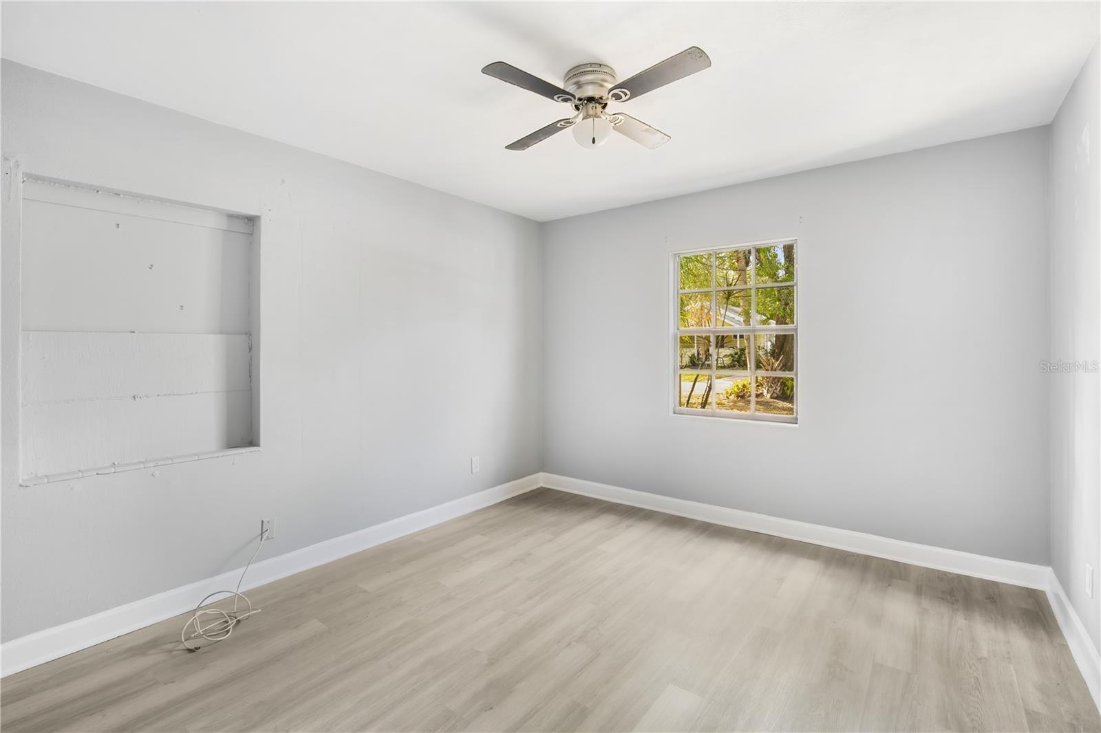 Image 16 of 23 For 6013 Otis Avenue