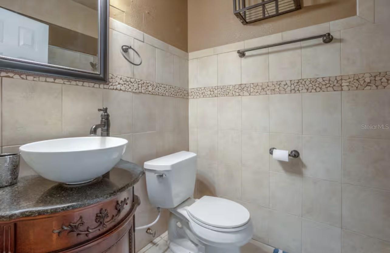 Image 13 of 18 For 7221 Northbridge Boulevard